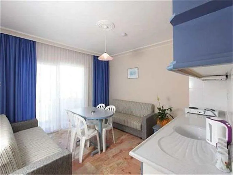 מרמריס Amber Apartments